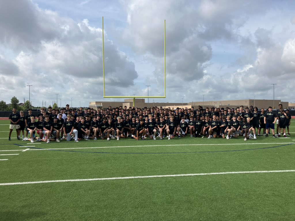 Off to a strong start for Week 2 of SAC Camp. Keep Working!!

Go Vikings!! #TVW <a href="/AdamsVikings/">Adams Junior High</a> <a href="/AdamsAth_girls/">Adams JH Girls Athletics</a> <a href="/JHSWarriors_FB/">Katy Jordan Football</a> <a href="/KatyJordanHoops/">Katy Jordan Boys’ Basketball</a> <a href="/KatyJordanBSoc/">Katy Jordan Boys Soccer</a> <a href="/JordanXCTF/">Jordan XC-Track</a> <a href="/JordanHSBaseba1/">Jordan High School Baseball</a> <a href="/JordanHS_Tennis/">Warrior Tennis</a>