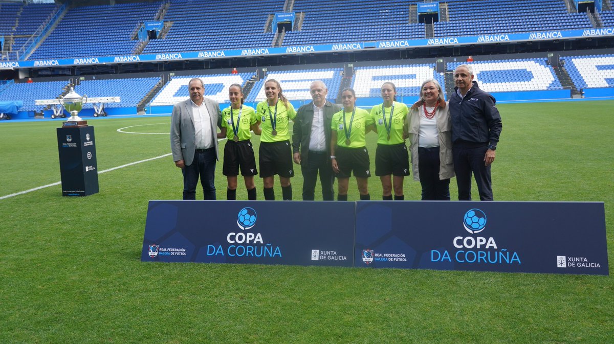 🥇 O <a href="/VictoriaCF1943/">Victoria Club Fútbol ⚽🦓</a>  reedita o título na 𝐂𝐎𝐏𝐀 𝐃𝐀 𝐂𝐎𝐑𝐔𝐍̃𝐀 𝐅𝐄𝐌𝐈𝐍𝐈𝐍𝐀

Victoria 5⃣
Pastoriza 1⃣

👏 Parabéns ao campión e por suposto ao subcampión pola gran competición realizada

📰Crónica🔗 tinyurl.com/2yz4tsq5
📷 Fotos 🔗 tinyurl.com/2ykco886