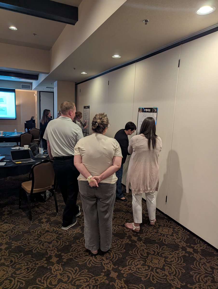 SMCAAjcmo's tweet image. Attendees at our Helping New Teachers Grow Conference made good use of the @Wipebook charts to collaborate! Thanks to their donation and raffle, Elizabeth McCraken won her own set of Wipebook flipcharts!