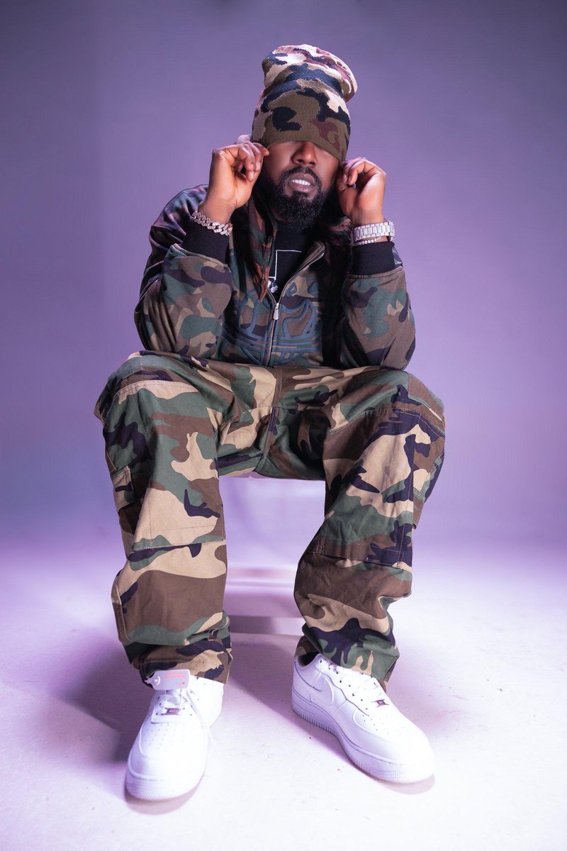 illBlissGoretti's tweet photo. STARTERS!!!

⁦@Iceprincezamani⁩ x ⁦@CHOPSTIIIIX⁩ out now on all Dsps!! https://t.co/cJ9r72BnPB