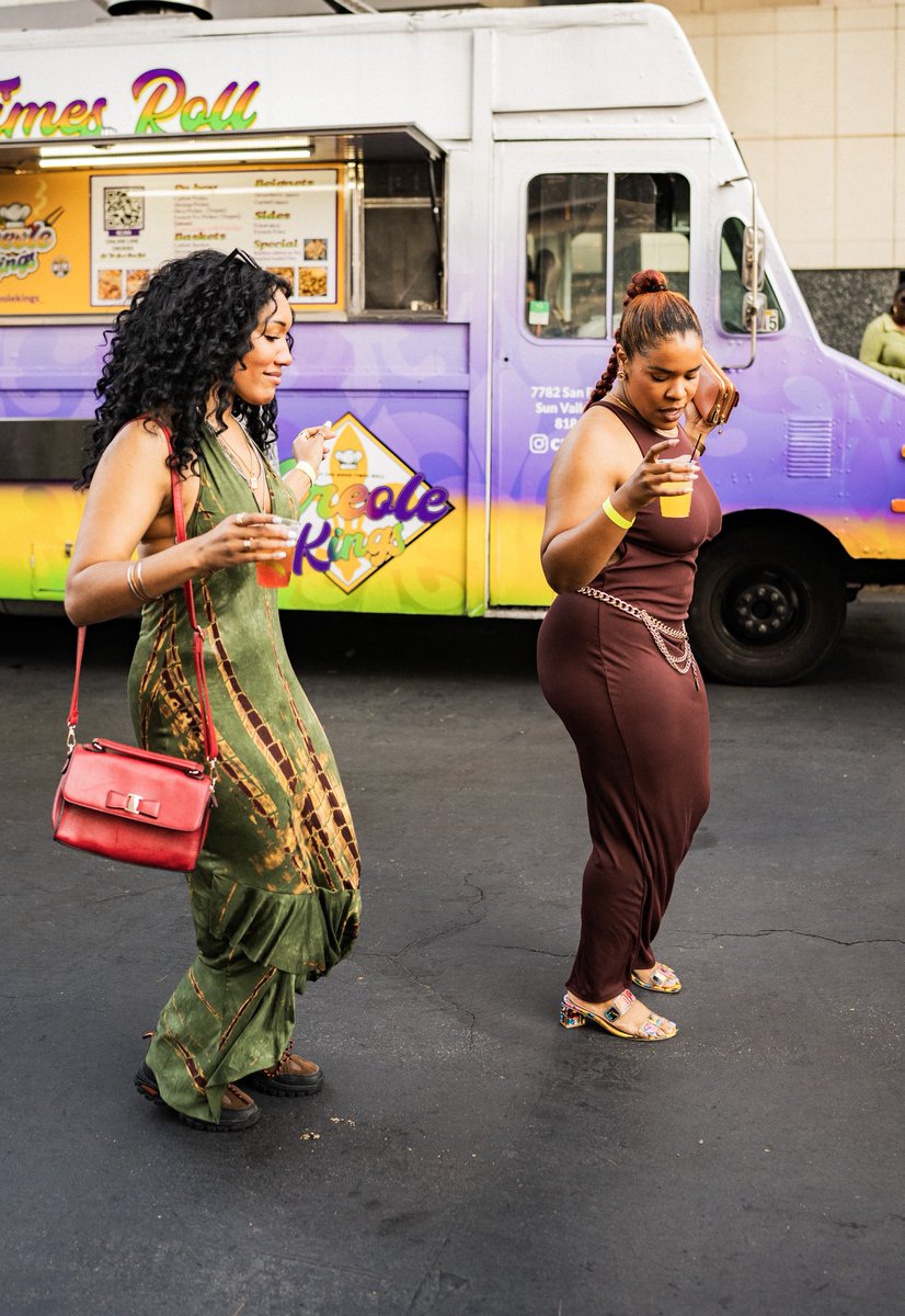 blackxtheblock's tweet image. 5 MORE DAYS!!! 🎶🎉🛍️ Black on the Block Juneteenth Festival is going down THIS Sunday, June 15th!! Nothing but good food, good people, and even better energy. You comin’ or what? 👀