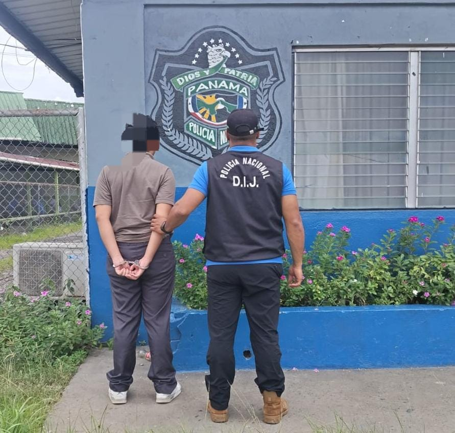 #BocasDelToro | Aprehendimos a una persona requerida por el delito contra el patrimonio económico en la modalidad de uso indebido de tarjetas. #SinTregua