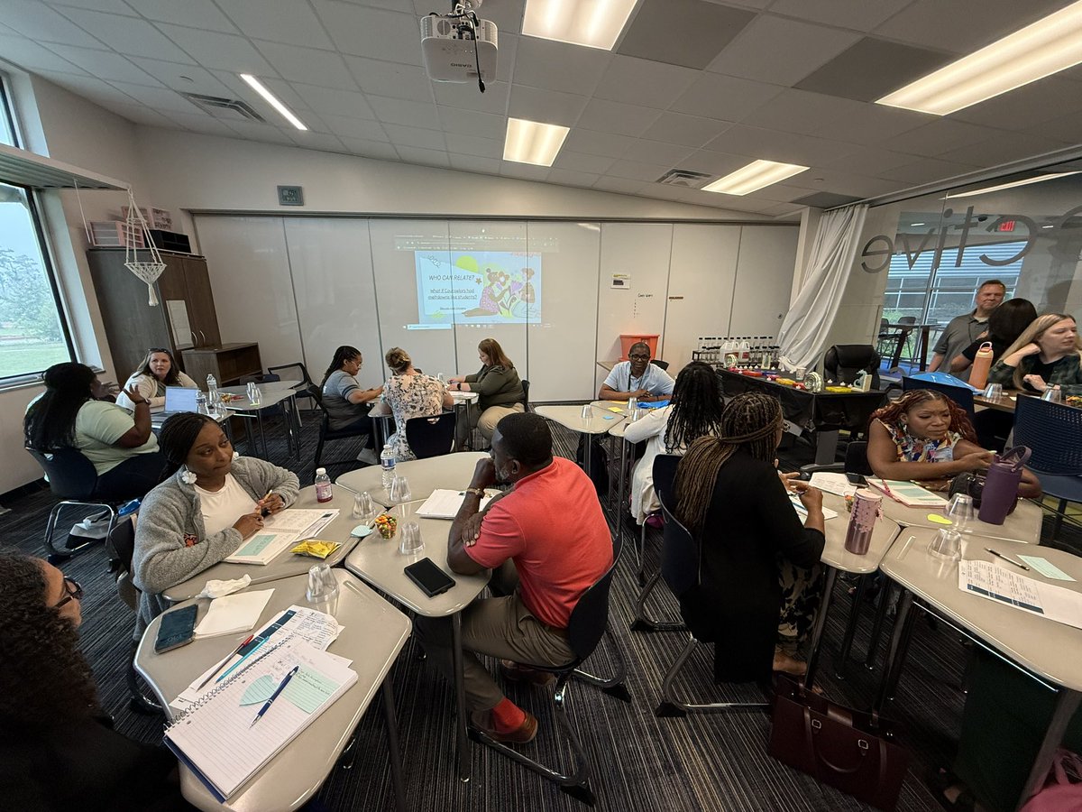 Loved getting to present today with the amazing <a href="/melcapuchina/">MelCap</a> at our <a href="/HumbleISD_CBS/">HumbleISD_CBS</a> Counselor Conference!