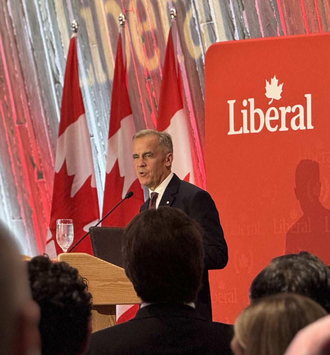 Jordan Vecchio ๐จ๐ฆ (@_jordanvecchio) on Twitter photo The man of the moment <a href="/MarkJCarney/">Mark Carney</a>!
He brought the spark back to the <a href="/liberal_party/">Liberal Party</a> and is delivering real results for Canadians!
I couldnโt be prouder of where our party is today. ๐จ๐ฆ #cdnpoli The man of the moment <a href="/MarkJCarney/">Mark Carney</a>!
He brought the spark back to the <a href="/liberal_party/">Liberal Party</a> and is delivering real results for Canadians!
I couldnโt be prouder of where our party is today. ๐จ๐ฆ #cdnpoli
