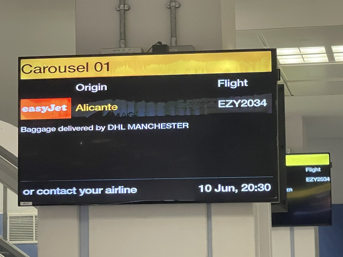 Low3y_C's tweet photo. Absolute shambles @manairport @easyJet our flight landed over an hour ago and no sign of any baggage yet in an empty baggage haul. Everyone on a team break?? https://t.co/NUH5hgocsr