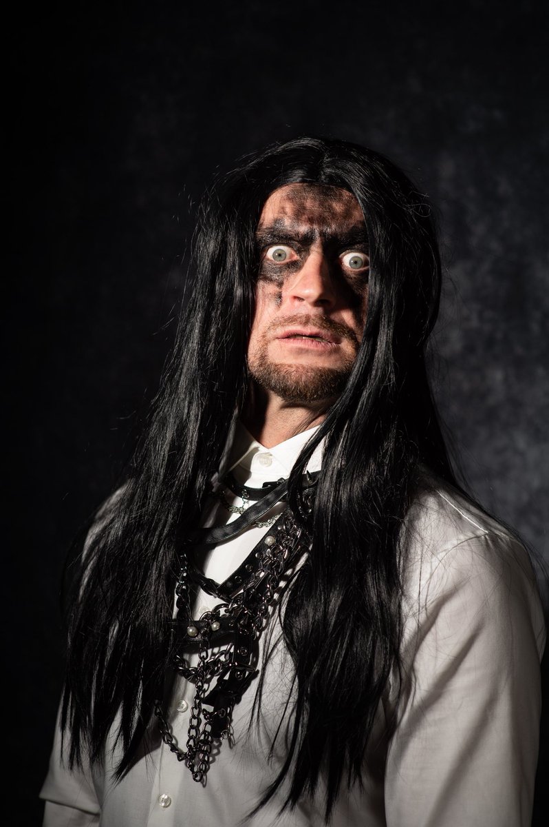 DeanSkati's tweet image. Das Universum gehört mir ganz allein. Ich gehe keine Kompromisse ein und Ich teile nicht. Ich bin gekommen, um euch zu erinnern und zu lehren das Leben zu respektieren und zu ehren.
 📷Axel K. Schoeps #DeanSkati 
#MessageFromBeyond
#MenschheitAmLimit
#CosmicJudgment