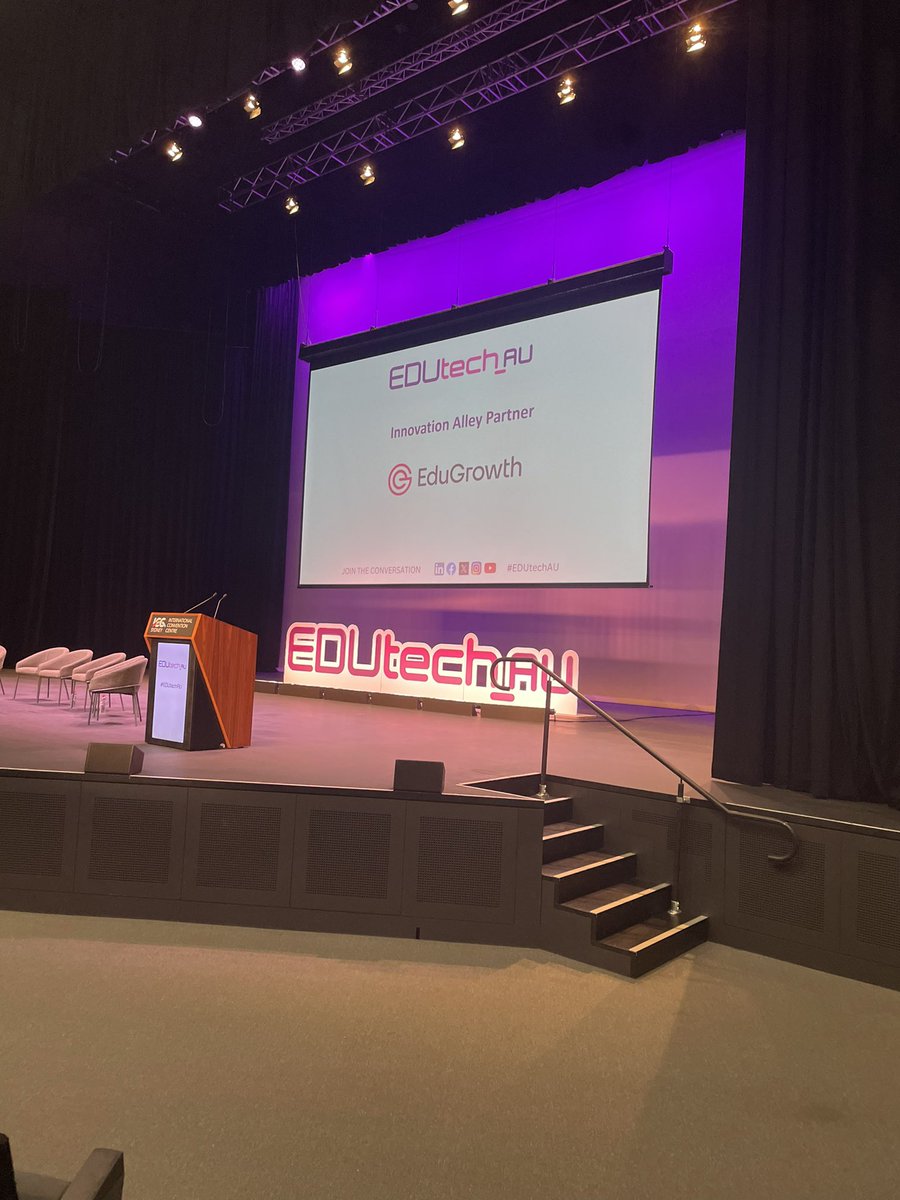 Meridith Ebbs tweet media