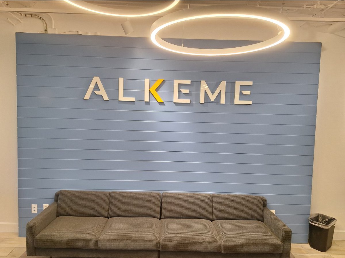 swami83's tweet image. We collaborated with ALKEME Insurance on a set of dimensional letter signs for the reception and conference rooms in Scottsdale, AZ. tinyurl.com/58j8esbh
#ReceptionAndConferenceRoomDimensionalSignsInScottsdaleAZ #DimensionalLetters #3DSigns #ReceptionAndLobbySignsScottsdaleAZ
