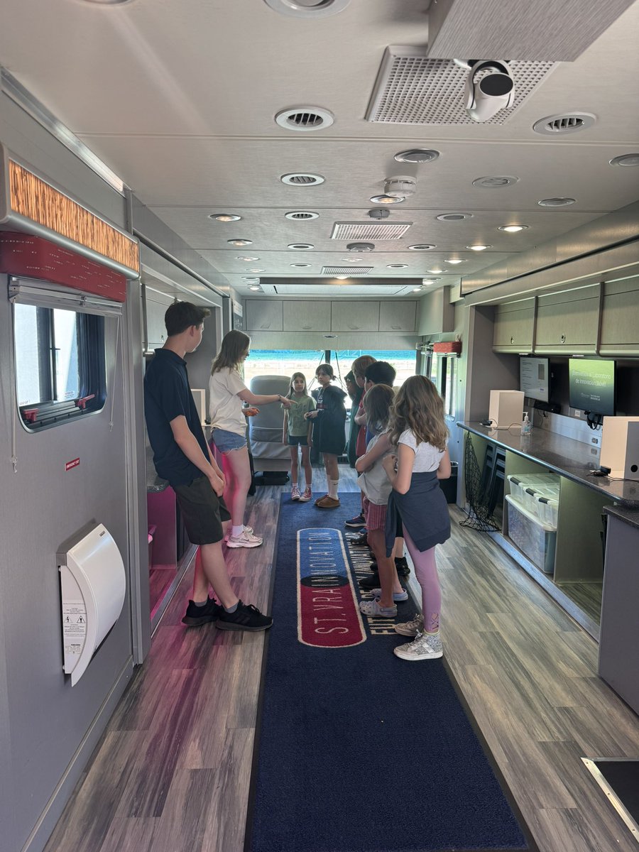Grand View Elementary (@grandviewel) on Twitter photo We had an amazing day today! Thank you to the Innovation Center and their crew for providing these wonderful opportunities! <a href="/SVVSDdeputy/">Jackie Kapushion, Ed.D.</a> <a href="/DPerfettiDeany/">Dina Perfetti-Deany</a> <a href="/SuptEmeritus/">Don Haddad</a> <a href="/SVVSDMobileLabs/">ST.VRAINNOVATION Mobile Education</a> #stvrainstorm We had an amazing day today! Thank you to the Innovation Center and their crew for providing these wonderful opportunities! <a href="/SVVSDdeputy/">Jackie Kapushion, Ed.D.</a> <a href="/DPerfettiDeany/">Dina Perfetti-Deany</a> <a href="/SuptEmeritus/">Don Haddad</a> <a href="/SVVSDMobileLabs/">ST.VRAINNOVATION Mobile Education</a> #stvrainstorm