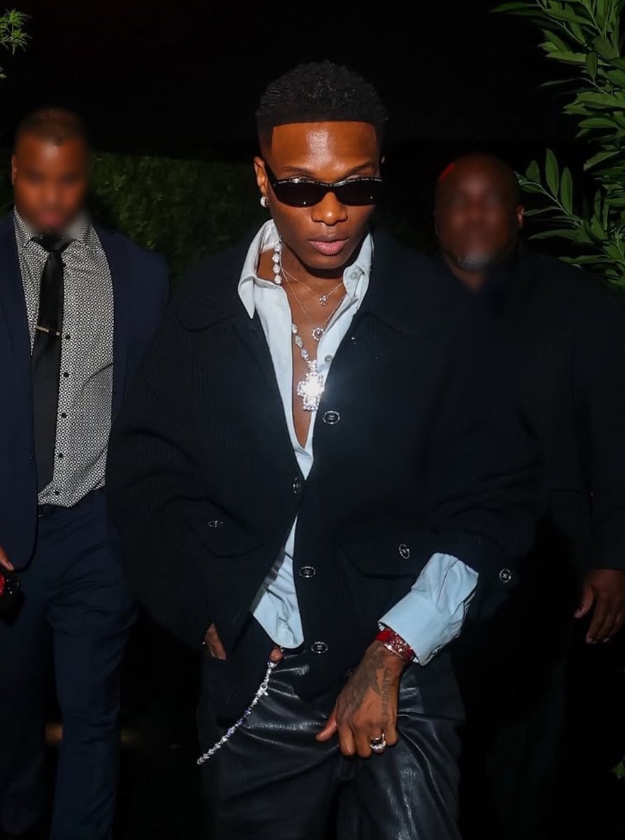kelly_bankk's tweet photo. Landlord WizKid on IG 🔥❤️🦅 https://t.co/hiALuwRJ93