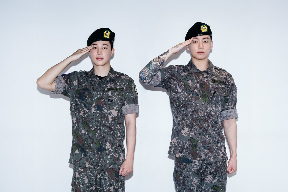 starnewskorea's tweet photo. 방탄소년단 지민, 정국이 2025년 6월 11일 경기도 연천군 육군 제5보병사단에서 전역했다. /사진제공=빅히트 뮤직

#방탄소년단 #지민 #정국 #BTS #JIMIN #JUNGKOOK https://t.co/8DlpFbpdLM