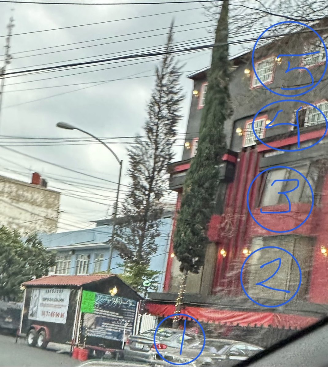 <a href="/LuisMendozaBJ/">Luis Mendoza Acevedo</a> Y cuándo para Portales Sur?

Se la viven en Narvarte y Cd. De los Deportes.

Ve cómo está la calle Ajusco (entre Popocatépetl y Repúblicas)