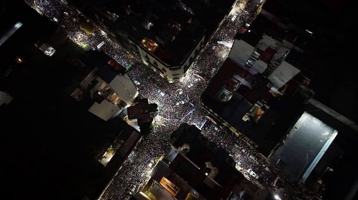 El pueblo no olvida a quien no lo traiciona.