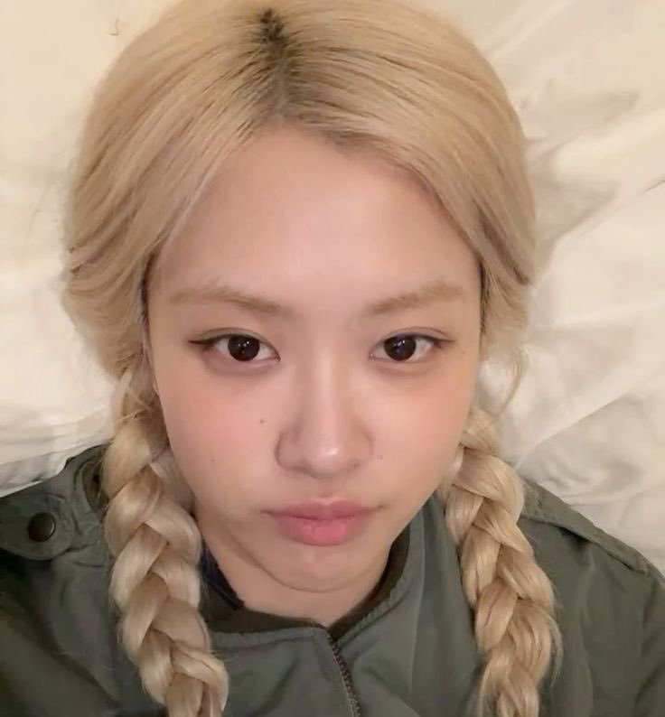 ไม่ใช่ทุกคนที่จะงอนทุกวัน ทุกเวลา งอน 24/7 งอนอยู่อย่างงั้น ☹️🎀