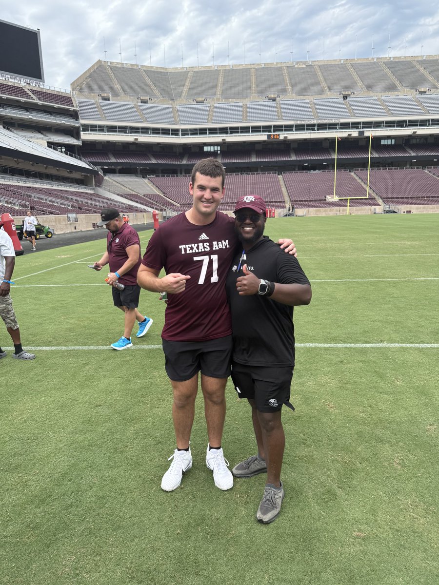 JacobMuhle's tweet photo. Made it out to#KyleField and left my mark at the @AggieFootball camp today 💪🏻  Huge thanks to @CoachMikeElko and the rest of the coaching staff for putting on an awesome camp! Big shout out to @SpenceChaos I can’t thank you enough for working with me. Was an incredible experience!

#GigEm #DLine #ClassOf2026
@TCWarriors 
@SkeetAlderson 
@jacoblharrison 
@philipwilkins23 
@On3Recruits 
@TXPrivateFBGuy 
@TXPSMedia 
@CoachJPeterson 
@coachhemp 
@DJMarquardtTAMU 
@MasonSmith_TAMU