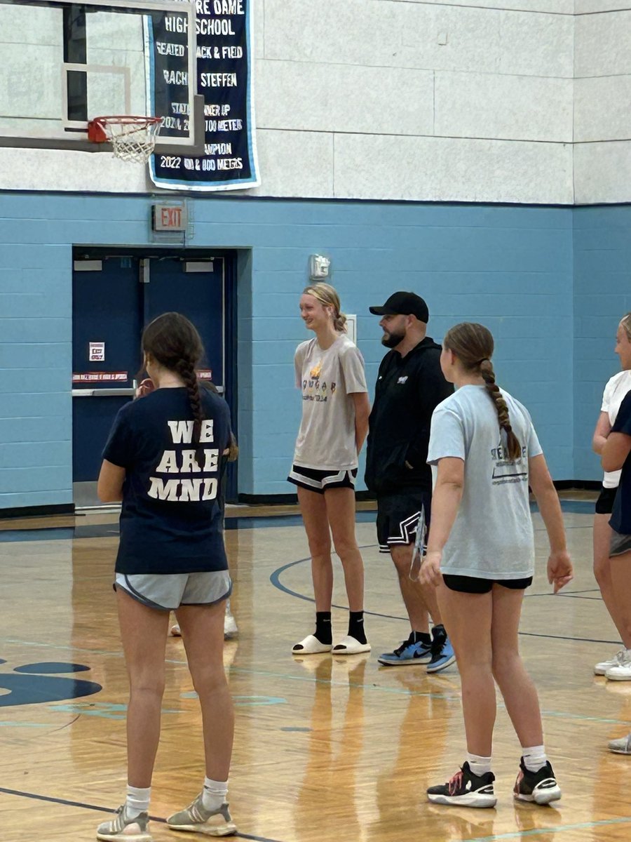 8302R's tweet image. Thanks to the MND Coaches and players that served as counselors at basketball camp this week. Avery loved every minute and got better each day!!! πππ