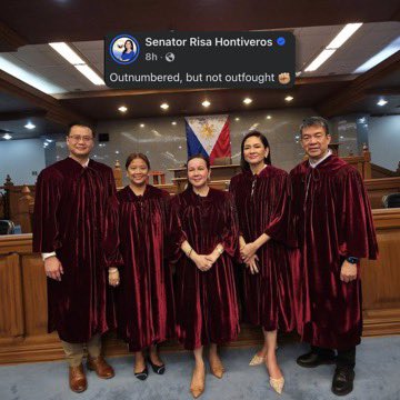 News5PH's tweet photo. 'OUTNUMBERED, BUT NOT OUTFOUGHT'

Ibinahagi ni Sen. Risa Hontiveros ang larawan kasama sina Sen. Win Gatchalian, Sen. Nancy Binay, Sen. Grace Poe, at Sen. Koko Pimentel.

Sila ang limang senador na bumoto kontra sa mosyon na ibalik sa Kamara ang articles of impeachment laban kay Vice Pres. Sara Duterte.