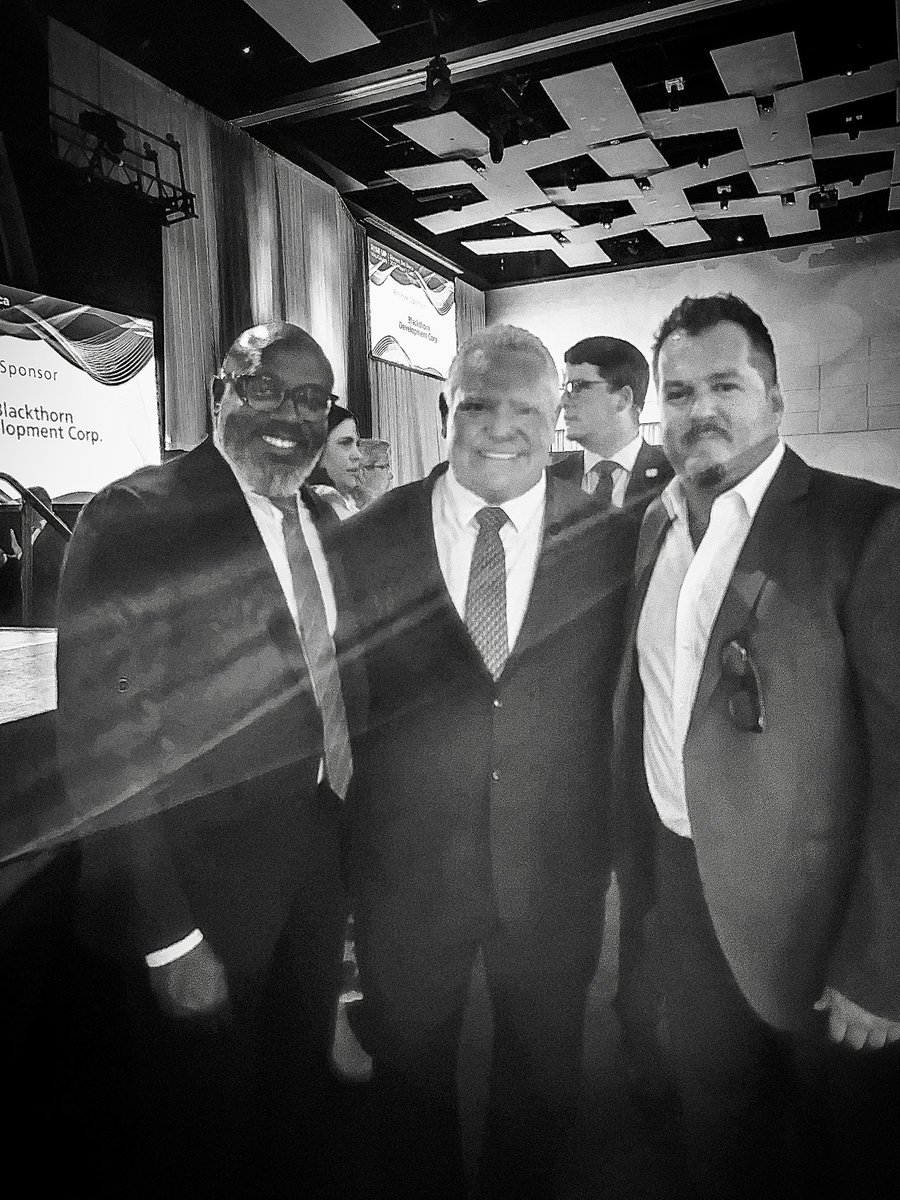 liuna183's tweet image. Proud to stand with Premier @fordnation and Mayor @StevenDelDuca at this year’s Mayor’s Gala in support of the Spirit of Generosity initiative.

LiUNA Local 183 is honoured to be part of a night that celebrates giving back and strengthening our communities. Since 2011, this…