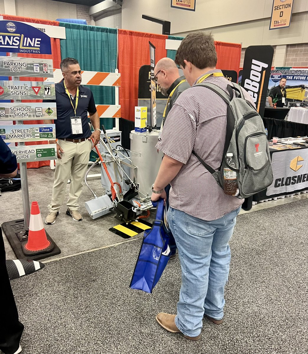 Trantexinc's tweet photo. We are proud to have our team participating in the Texas APWA annual conference, connecting with industry professionals. @APWATexas #mcallenconventioncenter https://t.co/Mc7B4awCkY