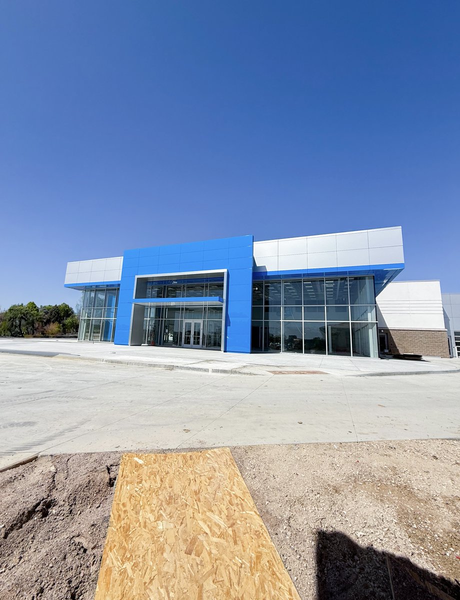 fowlerchevyco's tweet image. A look at the future of Fowler Chevy. 🏗️
#Fowler #FowlerAuto #FowlerChevrolet #Chevy #BroomfieldCO @fowlerauto