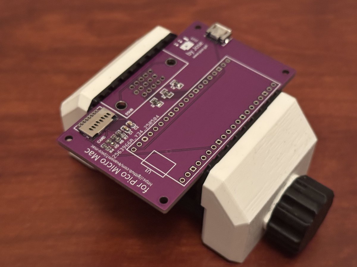 joselopez_ga's tweet image. Me he creado una PCB para el proyecto Pico Micro Mac 😎