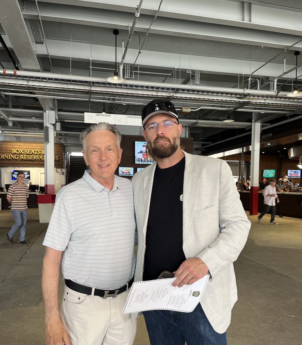 bobcatalini's tweet image. Belmont Festival 🏇🏿at Saratoga was 🔥 Honored 🙏 to meet great people who add positivity 📈 to the Sport @RealBackstretch @SPNnation74 Jason Werth @lmgriffjohnson & Eddie F!