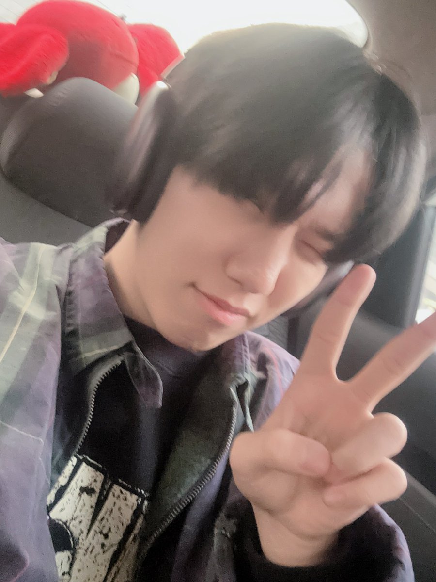 kerantea's tweet photo. anyways tune in for pretty princess li zihao (#3) on b2p!!!! https://t.co/sohd2c630D