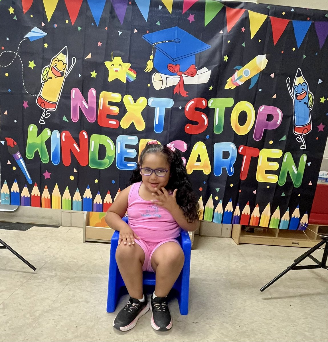 Mrs.Sloan tweet media