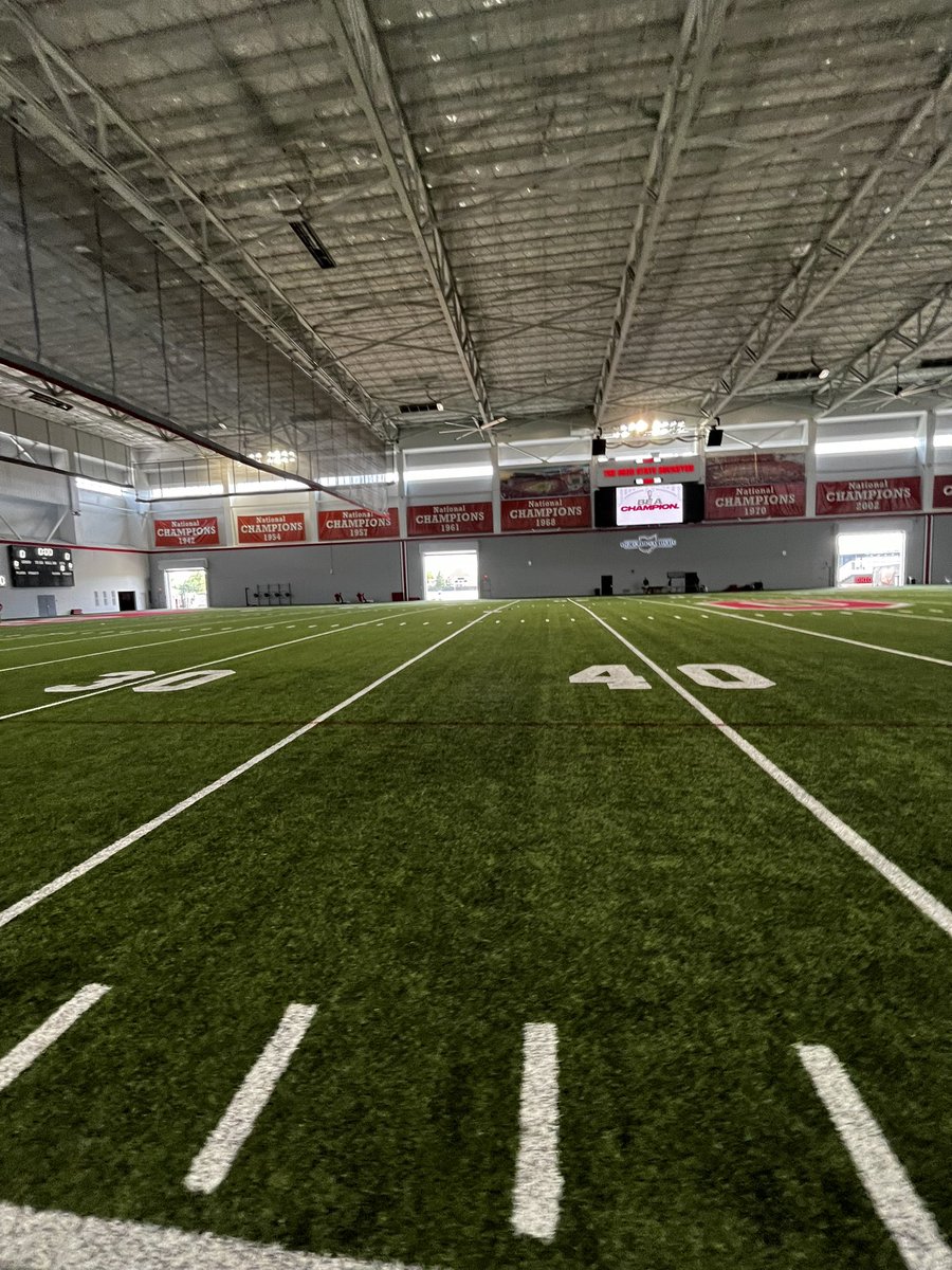 CarlosShird's tweet image. Had a fantastic time competing at Thee
 Ohio state camp!! Thank you #AGTG @R2X_Rushmen1 @PhelpsDLCoach @Coach_Urbanski @BillTeerlinck @Jamahl_Johnson @247Hudson