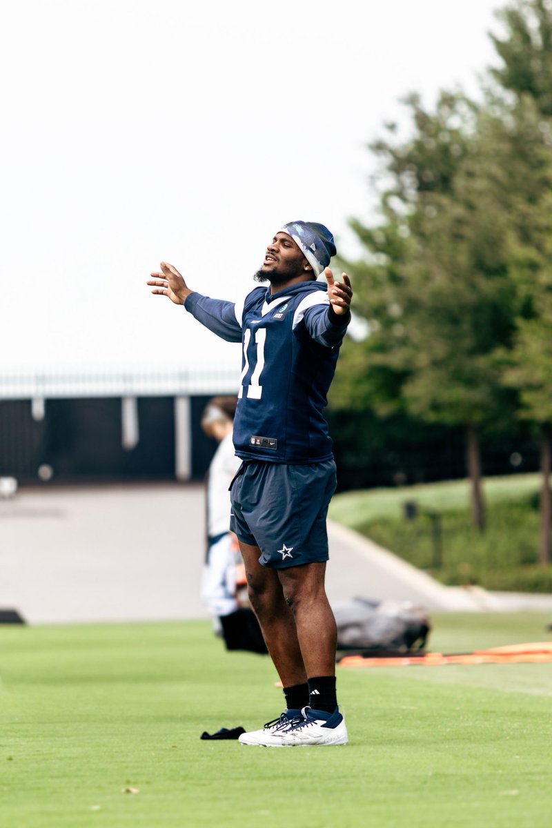 TreyLens (@treylens_) on Twitter photo <a href="/MicahhParsons11/">Micah Parsons</a> excited to be back on the field for Day 1 of mandatory Mini-camp practice.
#DallasCowboys #NFL
📸 (IG: <a href="/treylens/">Treylens litt</a>) <a href="/MicahhParsons11/">Micah Parsons</a> excited to be back on the field for Day 1 of mandatory Mini-camp practice.
#DallasCowboys #NFL
📸 (IG: <a href="/treylens/">Treylens litt</a>)