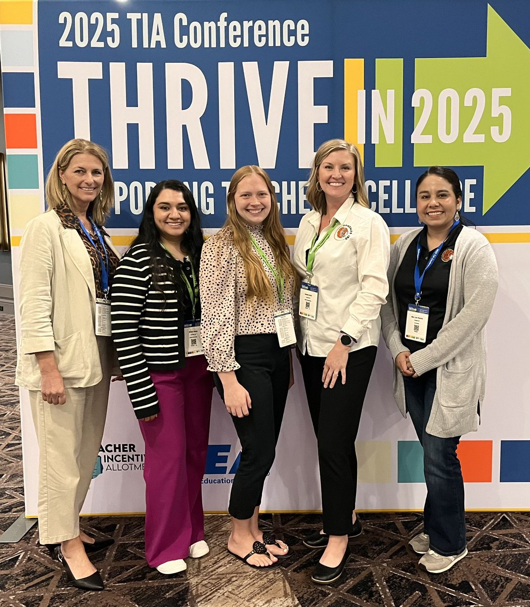 AReedSmith's tweet image. 💲TIA Conference today with some incredible colleagues. Grateful for the opportunity to collaborate, learn, and explore sustainable solutions to support and retain great educators @gonzales_isd 📚🧡 #TeacherPay #EducationMatters #GrowingGreatness
