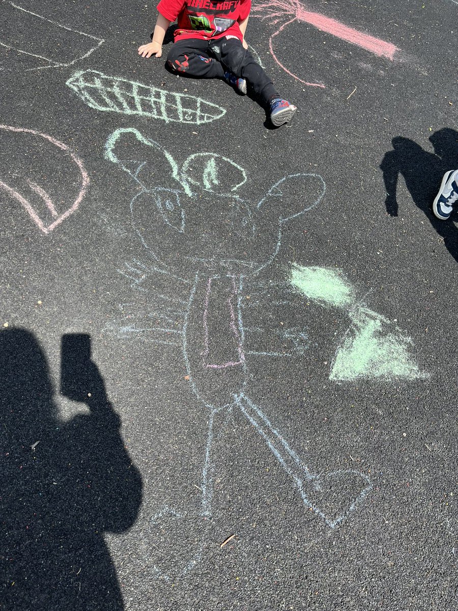 camp_curiosity's tweet photo. We were inspired by #theboythetrollandthechalk #annebooth @dlitchfield today @KelsallSchool with #eyfs as we showered the playground with half drawn pictures for our friends to complete. https://t.co/DbPHxkJxez