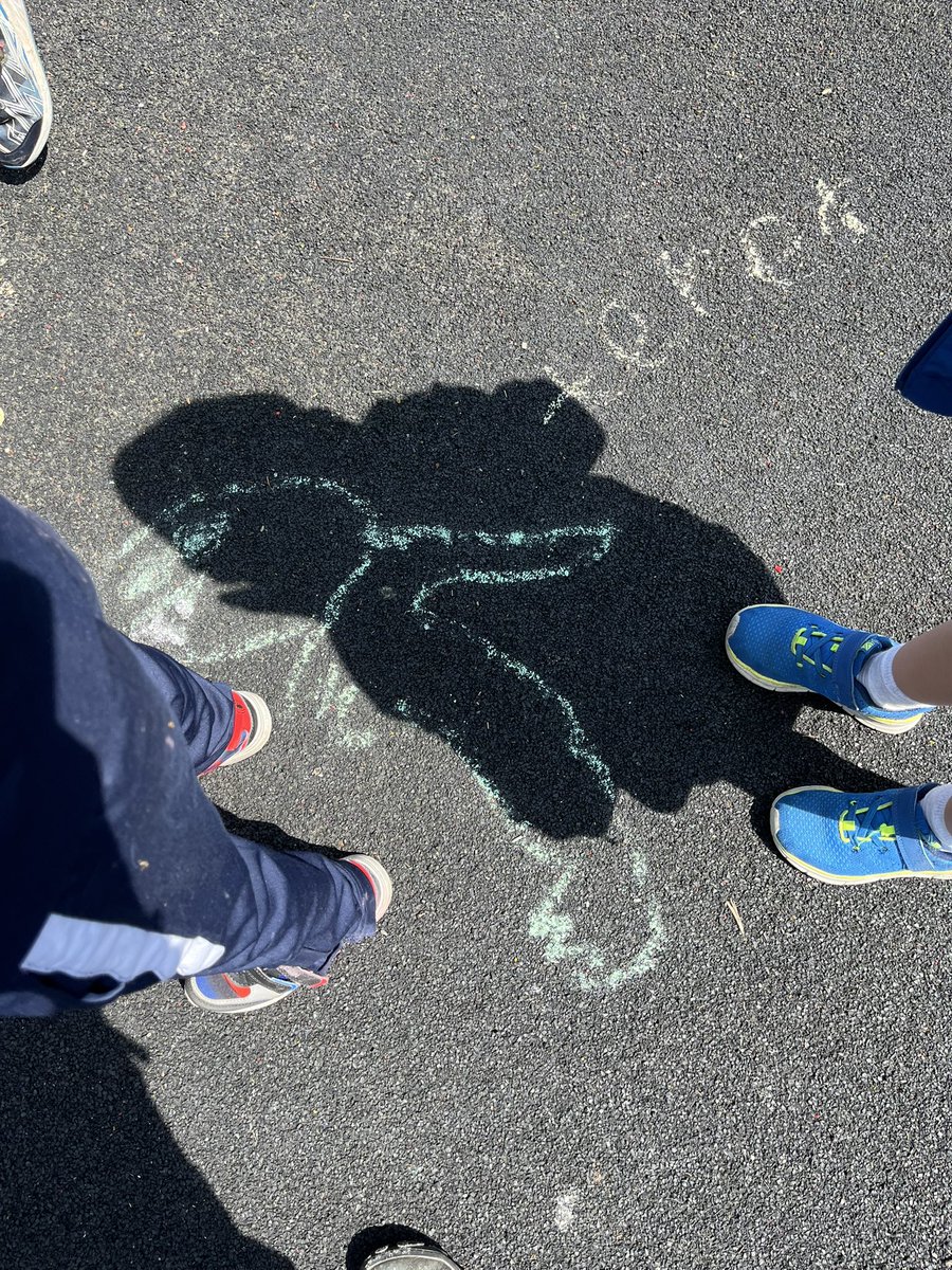 camp_curiosity's tweet photo. We were inspired by #theboythetrollandthechalk #annebooth @dlitchfield today @KelsallSchool with #eyfs as we showered the playground with half drawn pictures for our friends to complete. https://t.co/DbPHxkJxez