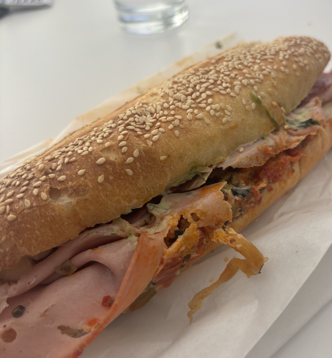 sonofsarah's tweet image. Not quite Bossa level but pretty damn good 🥪😋