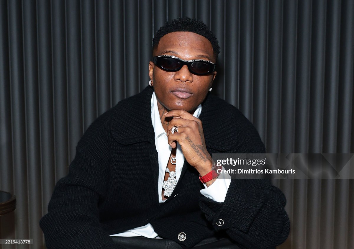 WizkidSource's tweet photo. 6/9: Wizkid attends the CHANEL Tribeca Festival Artists Dinner at The Odeon in New York City. https://t.co/TTT6jPNSKd