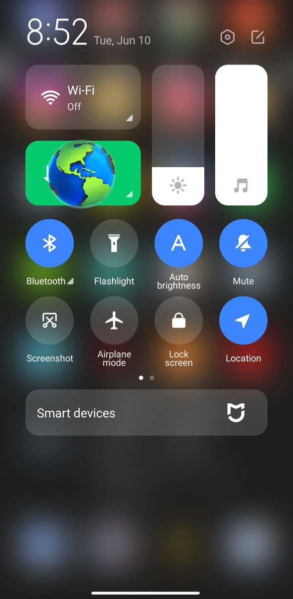 LanternRoses's tweet image. From redmi note 10s..
What apple did looks familiar but this is better 
#iOS26Beta1 #iOS26