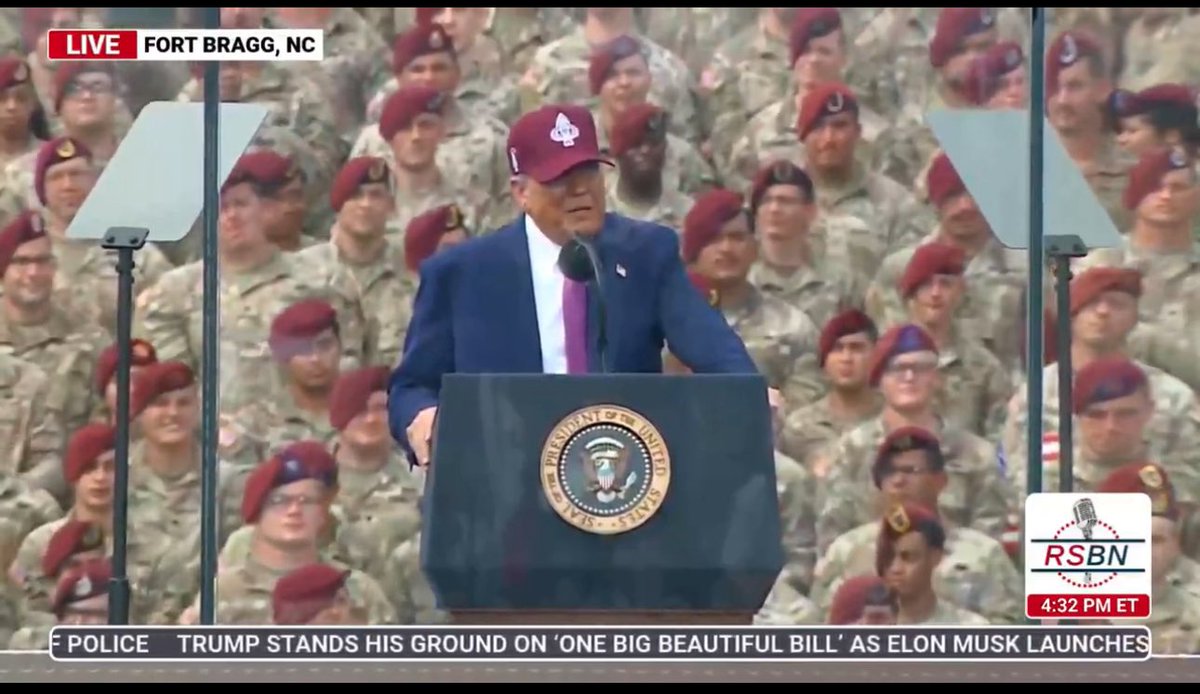 @fortbraggnc Should be ashamed.

Any soldier at Fort Bragg shouting "Hooah!" in support of a draft-dodging wannabe dictator while echoing his lies — you’ve violated your oath.