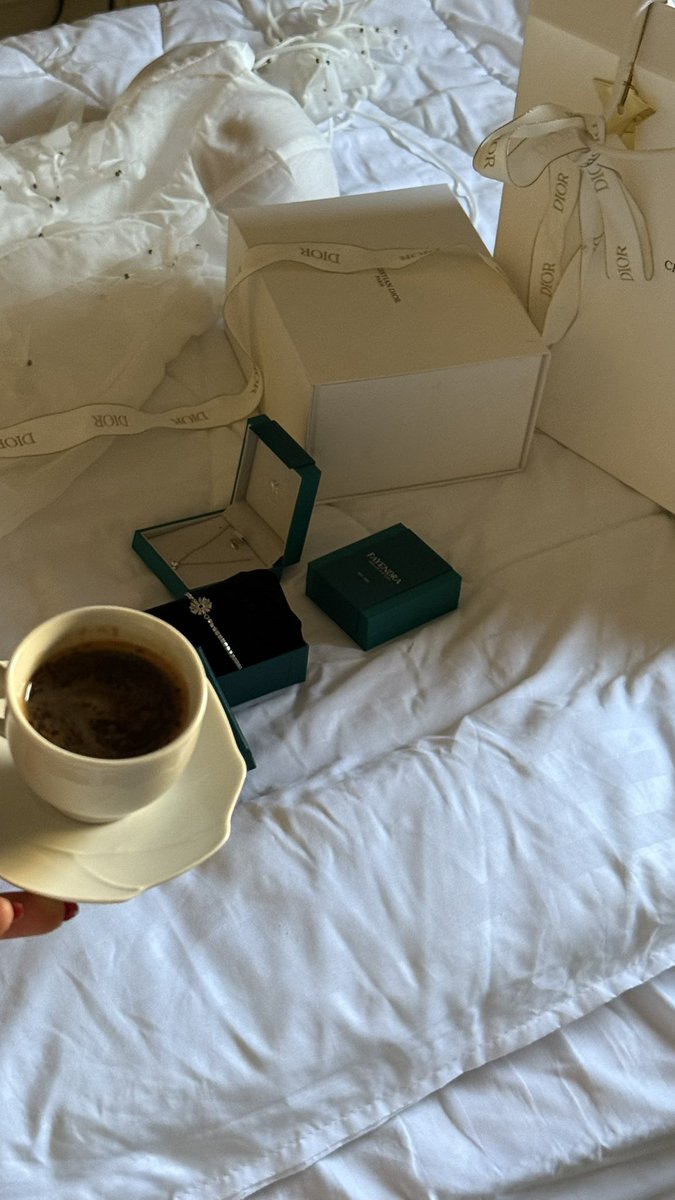 _iiiuss's tweet image. 🤍