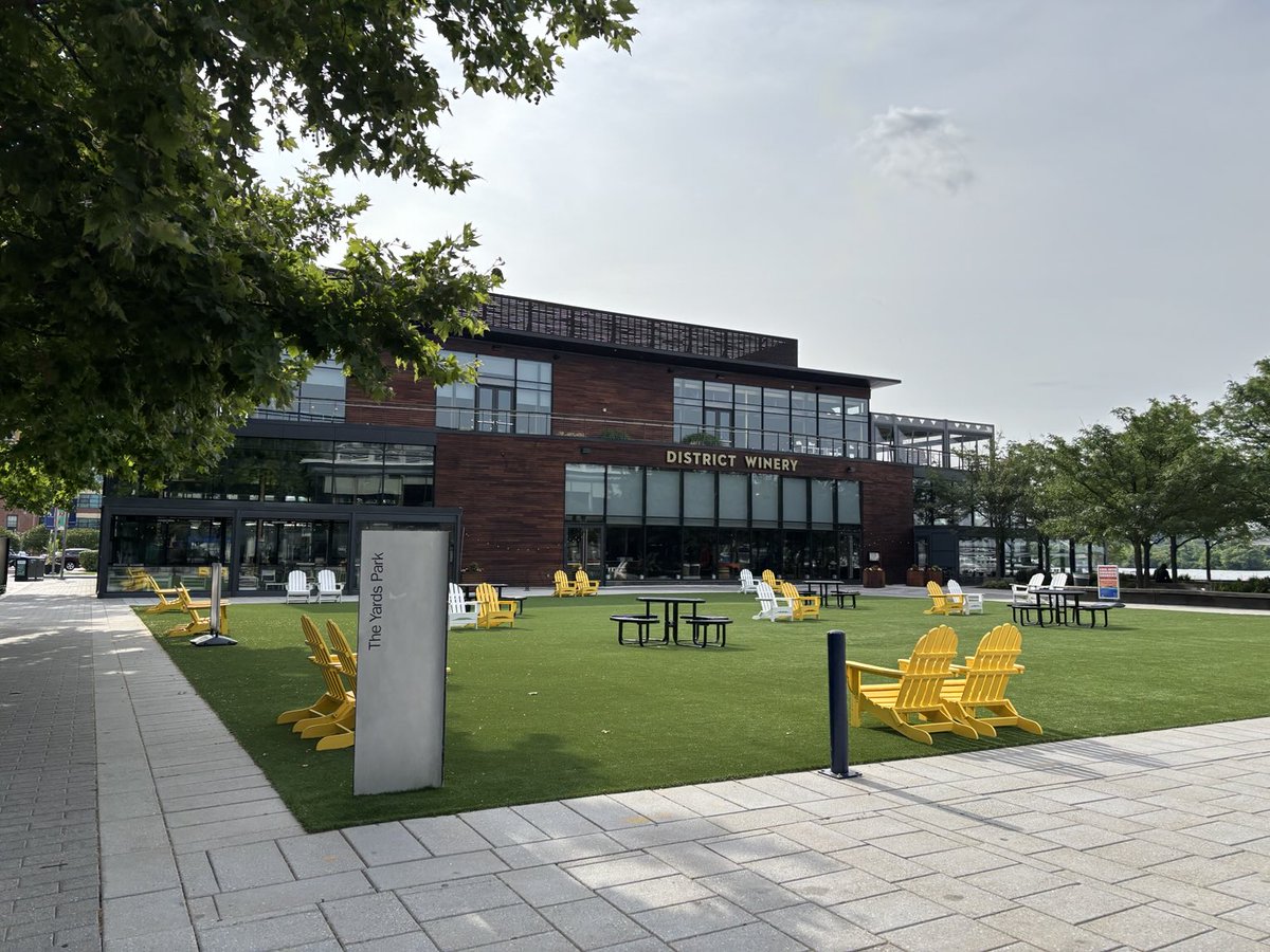 Some great urban spaces for kids of all ages in ⁦<a href="/washingtondc/">Visit Washington, DC</a>⁩ #Only1DC