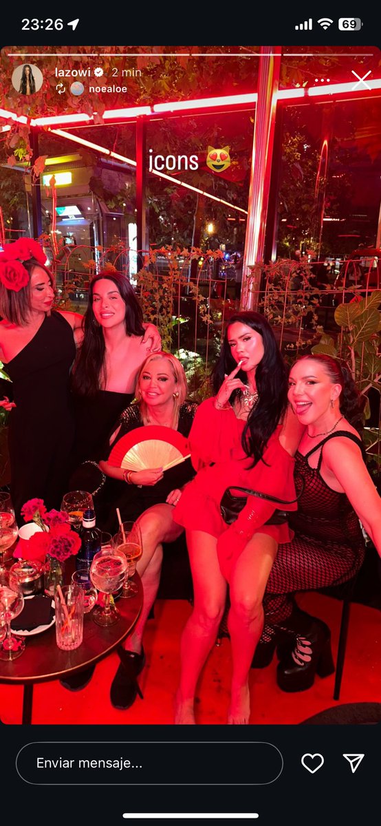maría patiño belén esteban la jedet la zowi e inés en una misma foto, estoy viviendo un sueño?