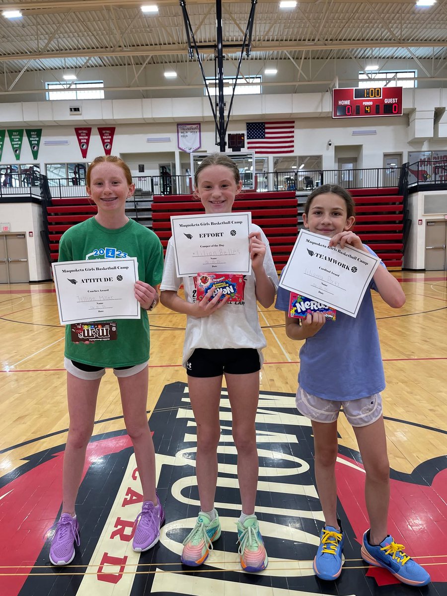 🏀Day 2✅
What a great group of kids who are putting forth some serious efforts. Learning to trust the process and be better each time out!🏀
Our Effort, Attitude Teamwork winners for the day: