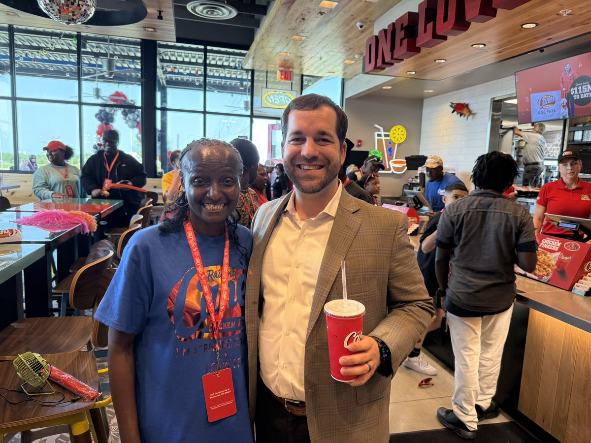 bartonforda's tweet photo. Welcome to Southaven, Raising Cane’s! Had a great time this morning enjoying some tenders and discussing the work we’re doing at the DA’s Office to ensure Southaven remains a place where businesses can thrive, customers feel safe, and employment opportunities continue to grow. https://t.co/xrQVVkRlec
