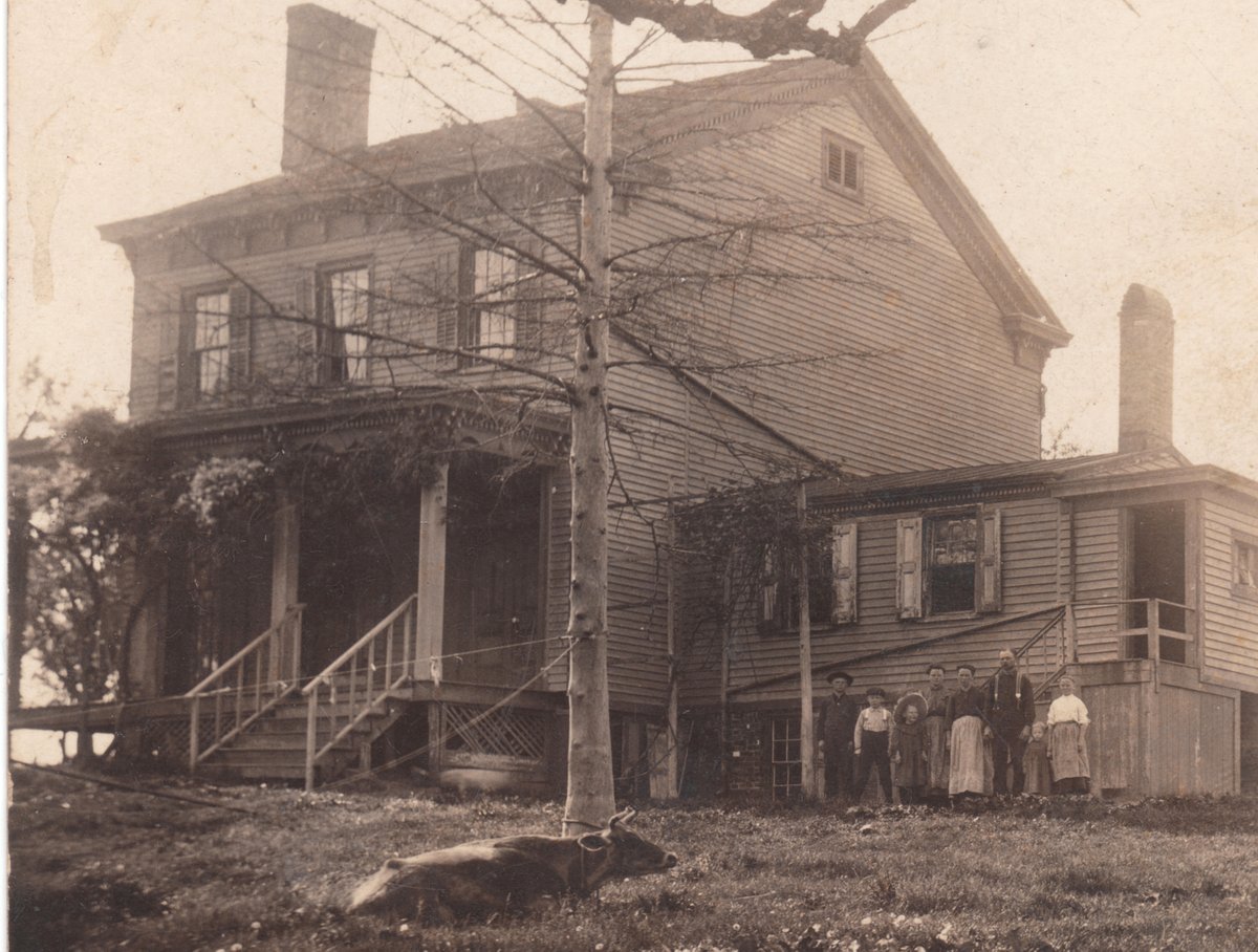 It's In Queens (@itsinqueens) on Twitter photo Nick Hirshon discusses his book on Forest Hills <a href="/MapleGroveCem/">Maple Grove Cemetery</a> on June 14 at 4 pm. <a href="/nickhirshon/">Nick Hirshon</a> More: tinyurl.com/3jm4k69k Nick Hirshon discusses his book on Forest Hills <a href="/MapleGroveCem/">Maple Grove Cemetery</a> on June 14 at 4 pm. <a href="/nickhirshon/">Nick Hirshon</a> More: tinyurl.com/3jm4k69k