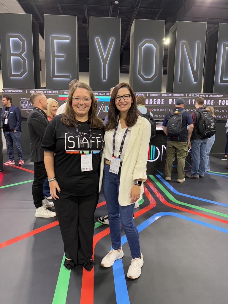 QueueAssociates's tweet photo. Day 3 at #Pax8Beyond was full of energy and innovation!
🤖 Highlights included the robot dog and great conversations with Shivraj Dheer, Abby Hanson, and Paige Dolphin. Grateful for the insights and ready to wrap up strong!
#CloudInnovation #QueueAssociates #MicrosoftPartner https://t.co/0jmgOMUkeU