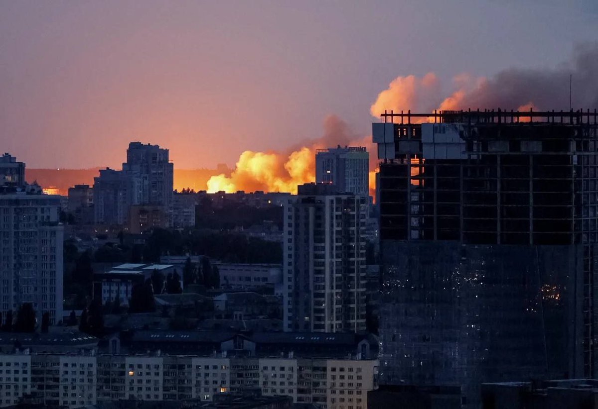 Russia confirms attacks on defense industry in Kiev