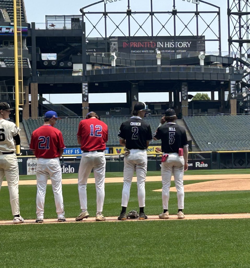 Today, two of our best put on their Montini uniform one last time.

Congrats to Drew Church ‘25 and Max Bell ‘25 for representing us in the CCL/CPL All-Star Game!

Bell went 4-for-4 and Church 2-for-3 in a 9-5 CCL victory!