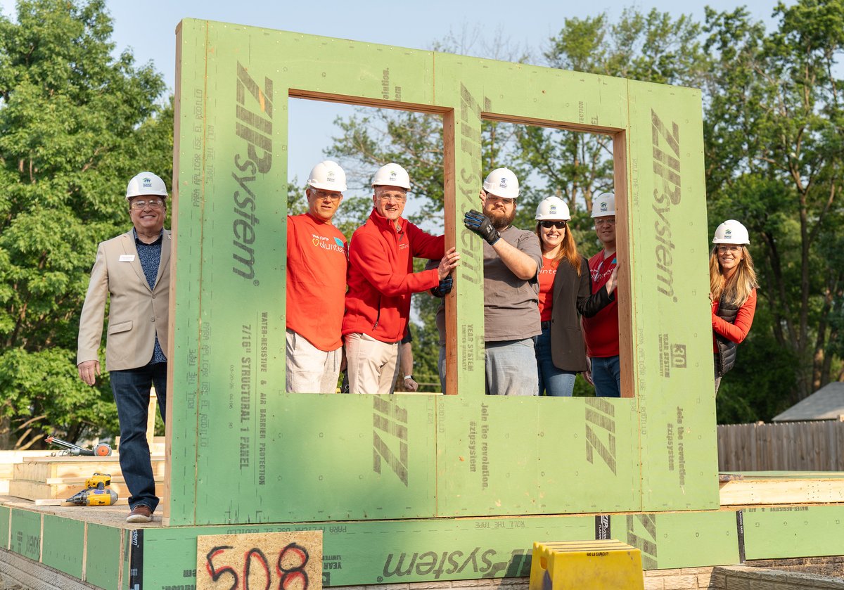 GDM Habitat (@gdm_habitat) on Twitter photo Our West Des Moines Build is off to a fantastic start. Thank you to the amazing volunteers from <a href="/Nationwide/">Nationwide</a>, <a href="/WellsFargo/">Wells Fargo</a>, <a href="/Foster_Group/">Foster Group</a>, Bank Iowa, and <a href="/businessolver/">Businessolver</a> for their hard work today! π Our West Des Moines Build is off to a fantastic start. Thank you to the amazing volunteers from <a href="/Nationwide/">Nationwide</a>, <a href="/WellsFargo/">Wells Fargo</a>, <a href="/Foster_Group/">Foster Group</a>, Bank Iowa, and <a href="/businessolver/">Businessolver</a> for their hard work today! π