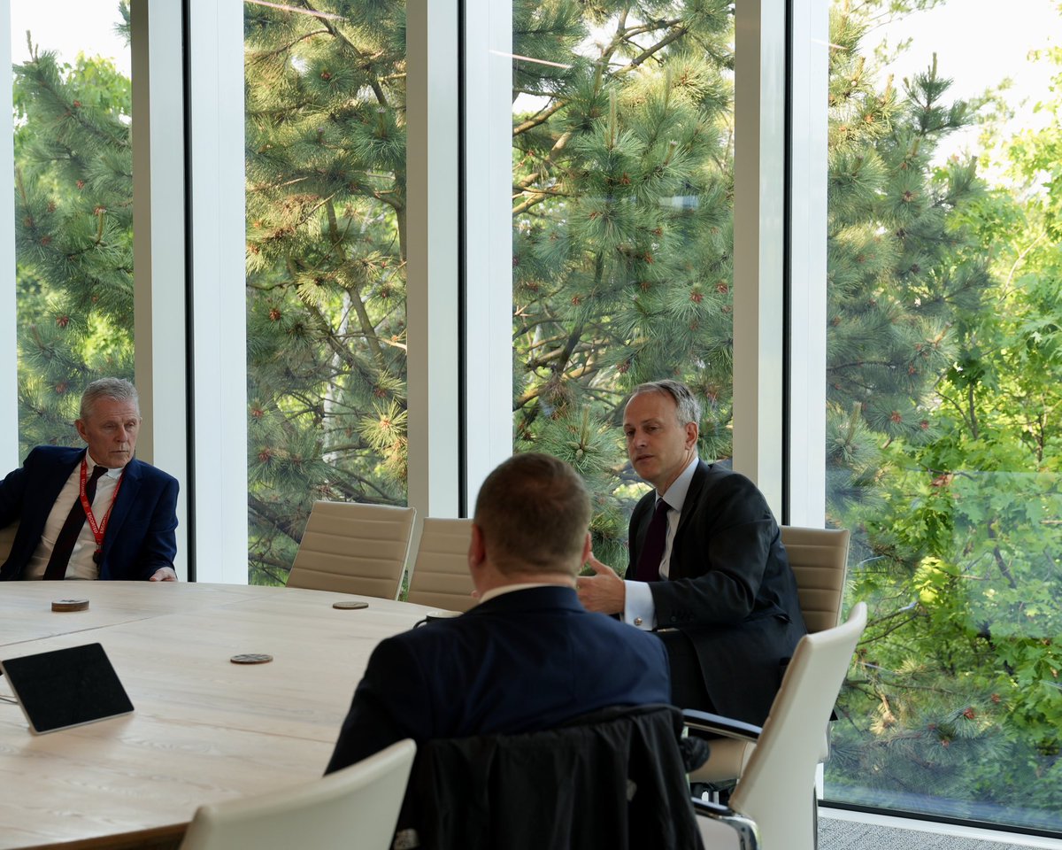 UK in Canada ๐ฌ๐ง๐จ๐ฆ (@ukincanada) on Twitter photo Our High Commissioner <a href="/RobTinlineUK/">Rob Tinline</a> met with Falkland Islands representatives (<a href="/FIAssembly/">Falkland Islands Legislative Assembly</a>) in Ottawa today, highlighting the strength of their community and the importance of the islandersโ right to shape their own future. Our High Commissioner <a href="/RobTinlineUK/">Rob Tinline</a> met with Falkland Islands representatives (<a href="/FIAssembly/">Falkland Islands Legislative Assembly</a>) in Ottawa today, highlighting the strength of their community and the importance of the islandersโ right to shape their own future.