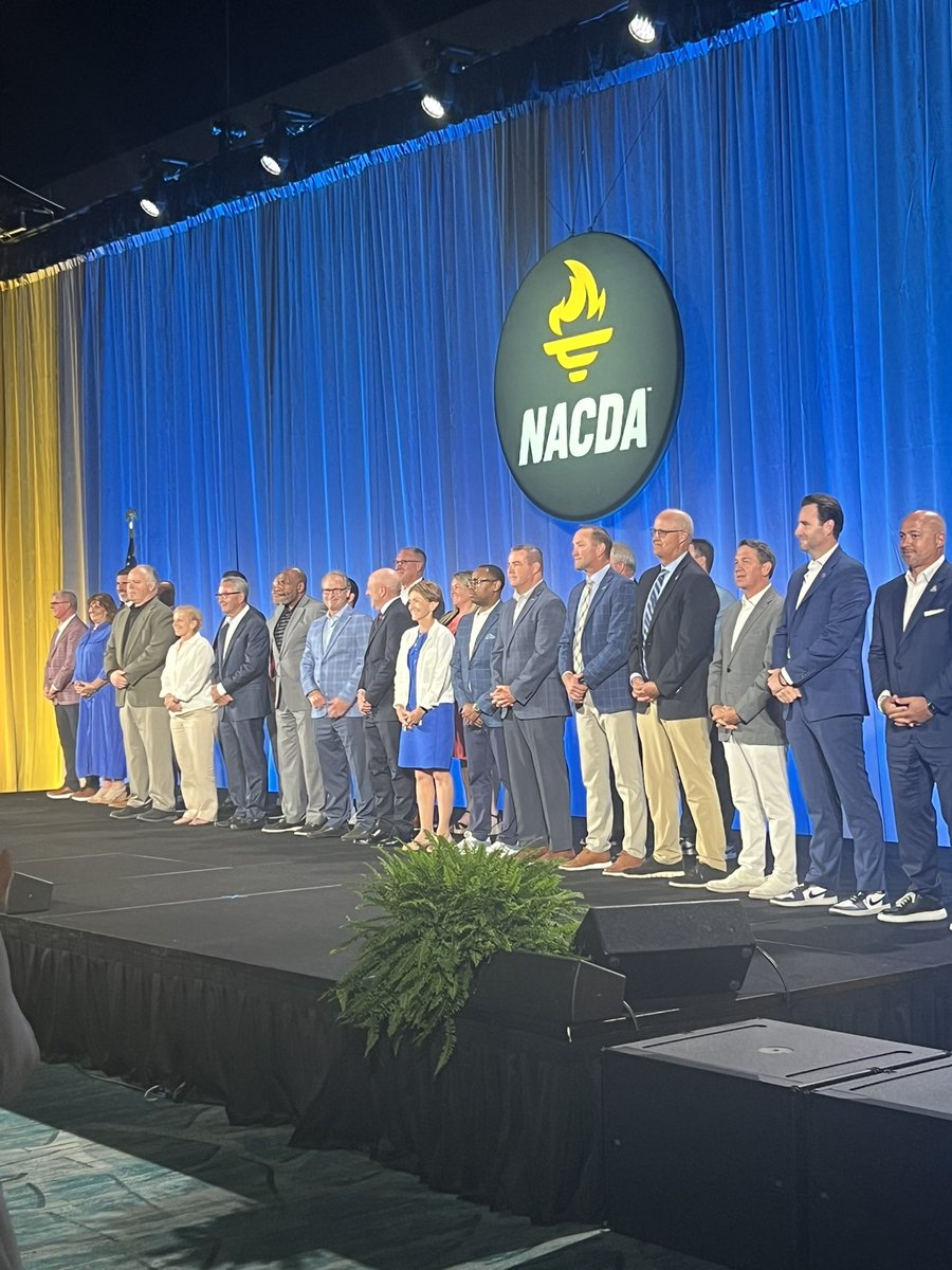 Great Plains Athletic Conference (@gpacsports) on Twitter photo Today two GPAC Athletic Directors were honored by <a href="/NACDA/">NACDA</a> as <a href="/NAIA/">NAIA</a> Athletic Directors of the Year!
Congratulations to Tony Hoops from <a href="/nwcraiders/">NWC Red Raiders</a> and Devin Smith from <a href="/cunebulldogs/">Concordia Bulldogs</a> who were honored today in Orlando at the NACDA Convention! Today two GPAC Athletic Directors were honored by <a href="/NACDA/">NACDA</a> as <a href="/NAIA/">NAIA</a> Athletic Directors of the Year!
Congratulations to Tony Hoops from <a href="/nwcraiders/">NWC Red Raiders</a> and Devin Smith from <a href="/cunebulldogs/">Concordia Bulldogs</a> who were honored today in Orlando at the NACDA Convention!