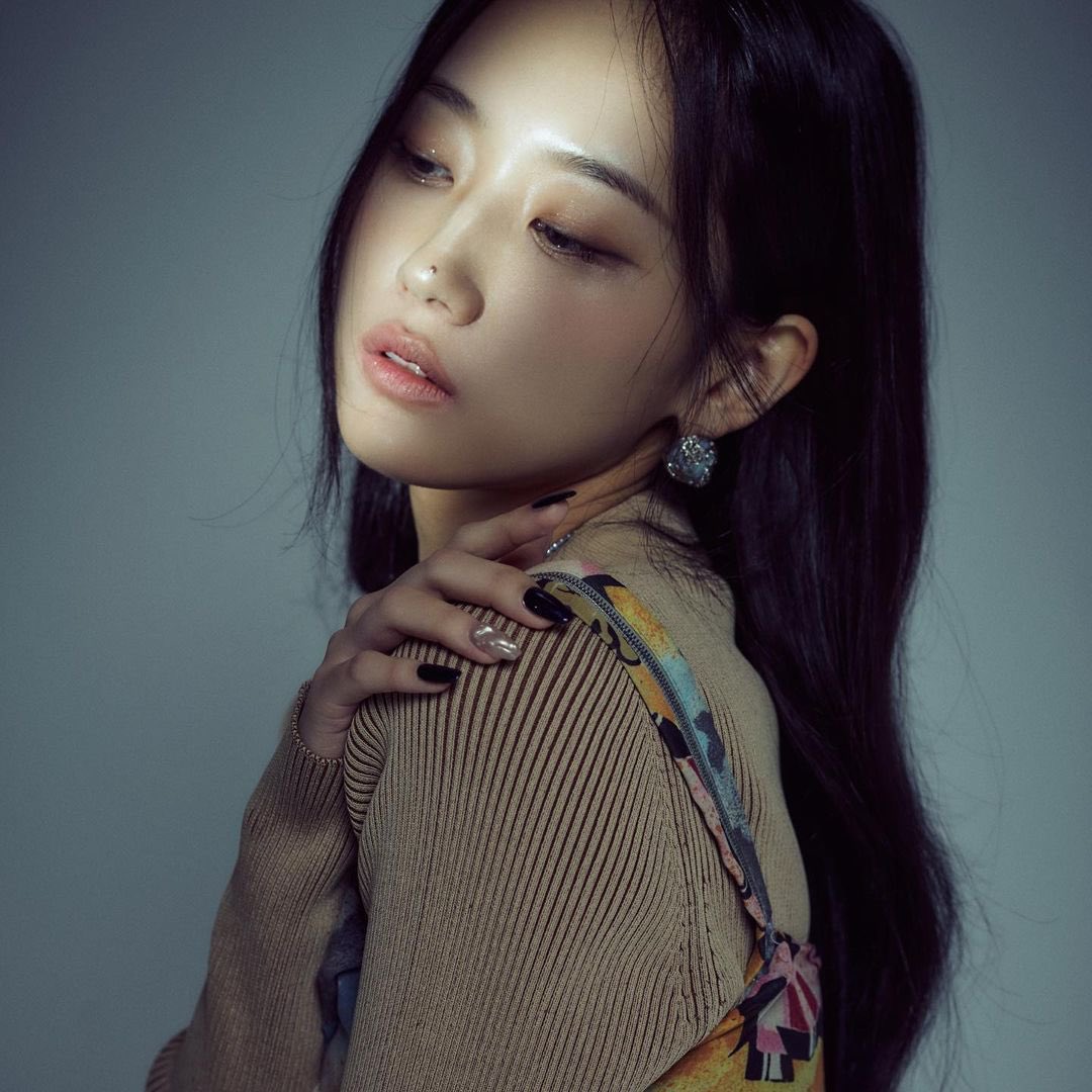 𝗔𝗡𝗗 𝗜 𝗖𝗔𝗡 𝗚𝗢 𝗔𝗡𝗬𝗪𝗛𝗘𝗥𝗘 
                                𝗜 𝗪𝗔𝗡𝗧, 
                        𝗝𝗨𝗦𝗧 𝗡𝗢𝗧 𝗛𝗢𝗠𝗘.

                                   𝗡𝗔𝗥𝗜